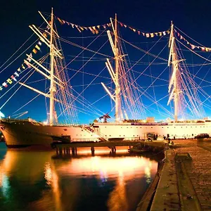 Barken Viking Úszó hotel